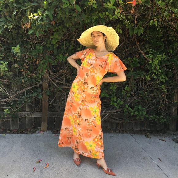 90s *Maluna Hawaii* Floral Creamsicle Maxi Dress - Picture 3 of 5